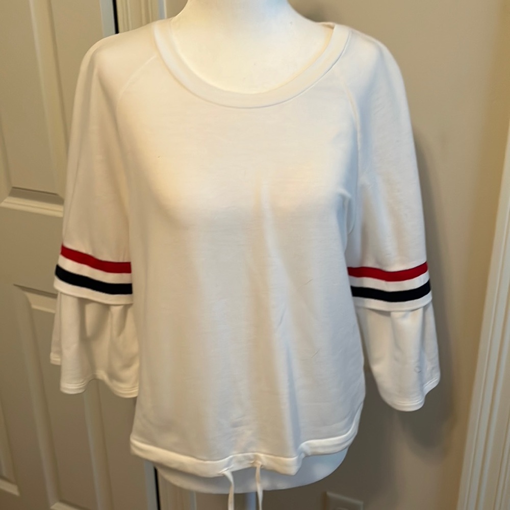 Full sleeve top